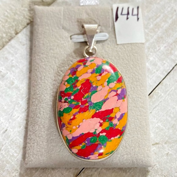 Jewelry - 144 ❤️ Balloon Jasper Gemstone Crystal Pendant
